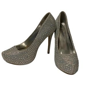 Flourish Silver Rhinestone Stiletto Heels Size 7 1/2